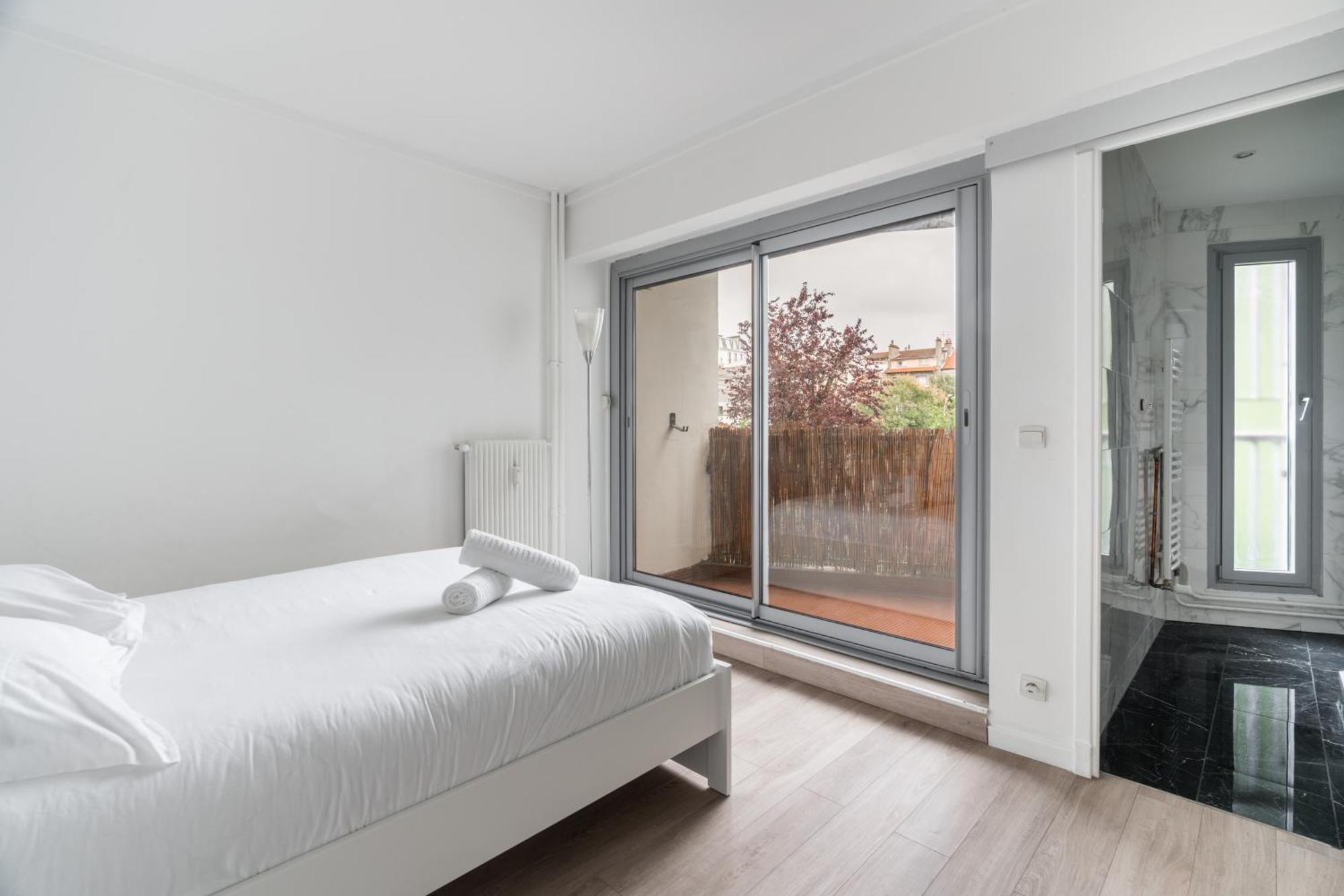 Appartamento Le Grand Blanqui - Face Rer B - Free Parking *
