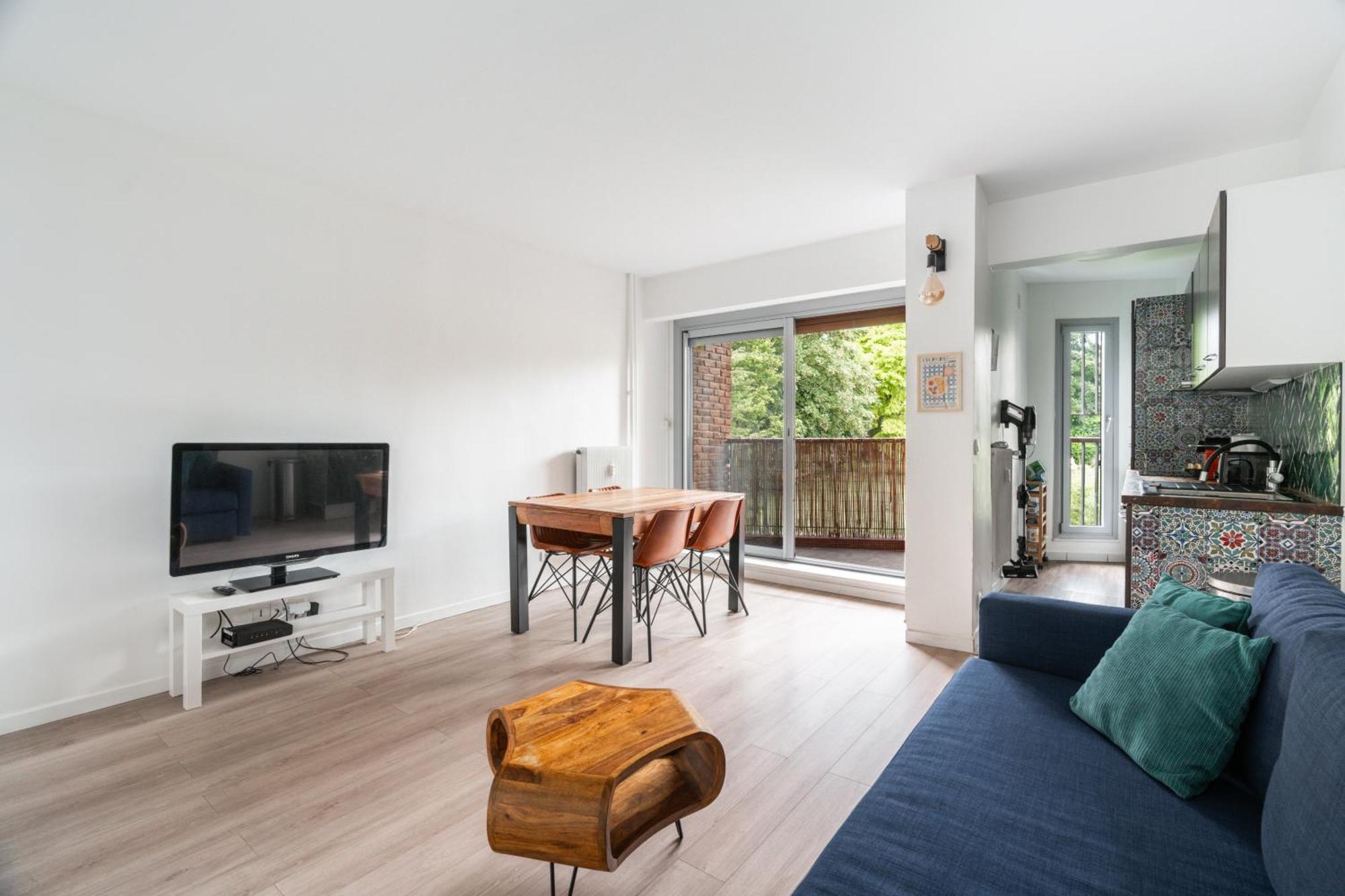 Apartment Le Grand Blanqui - Face Rer B - Free Parking Gentilly